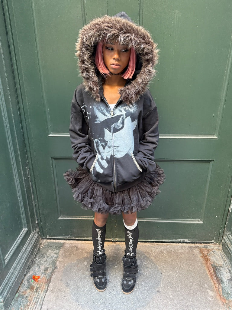 “faces” fur hoodie (detachable)